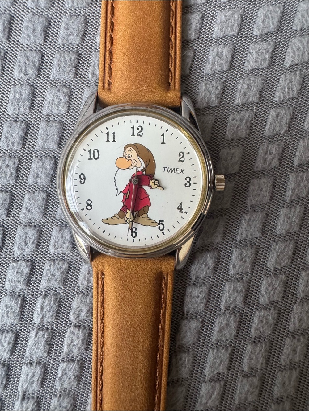 Vintage TIMEX Disney Snow White Grumpy Watch